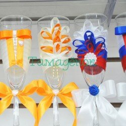 Бокалы на первый стол молодоженам / цвета Российского флага